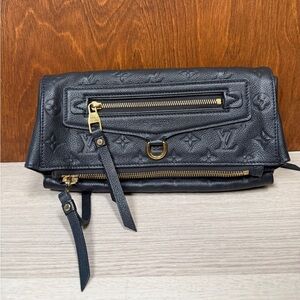Louis Vuitton Clutch